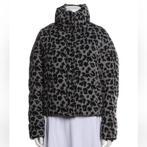 Apparis  Gray leopard print Jacket